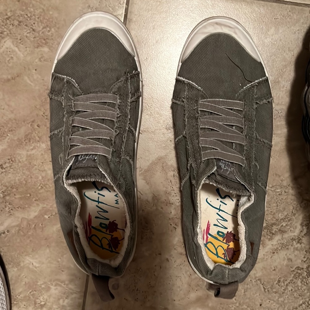 Blowfish slip on sneakers